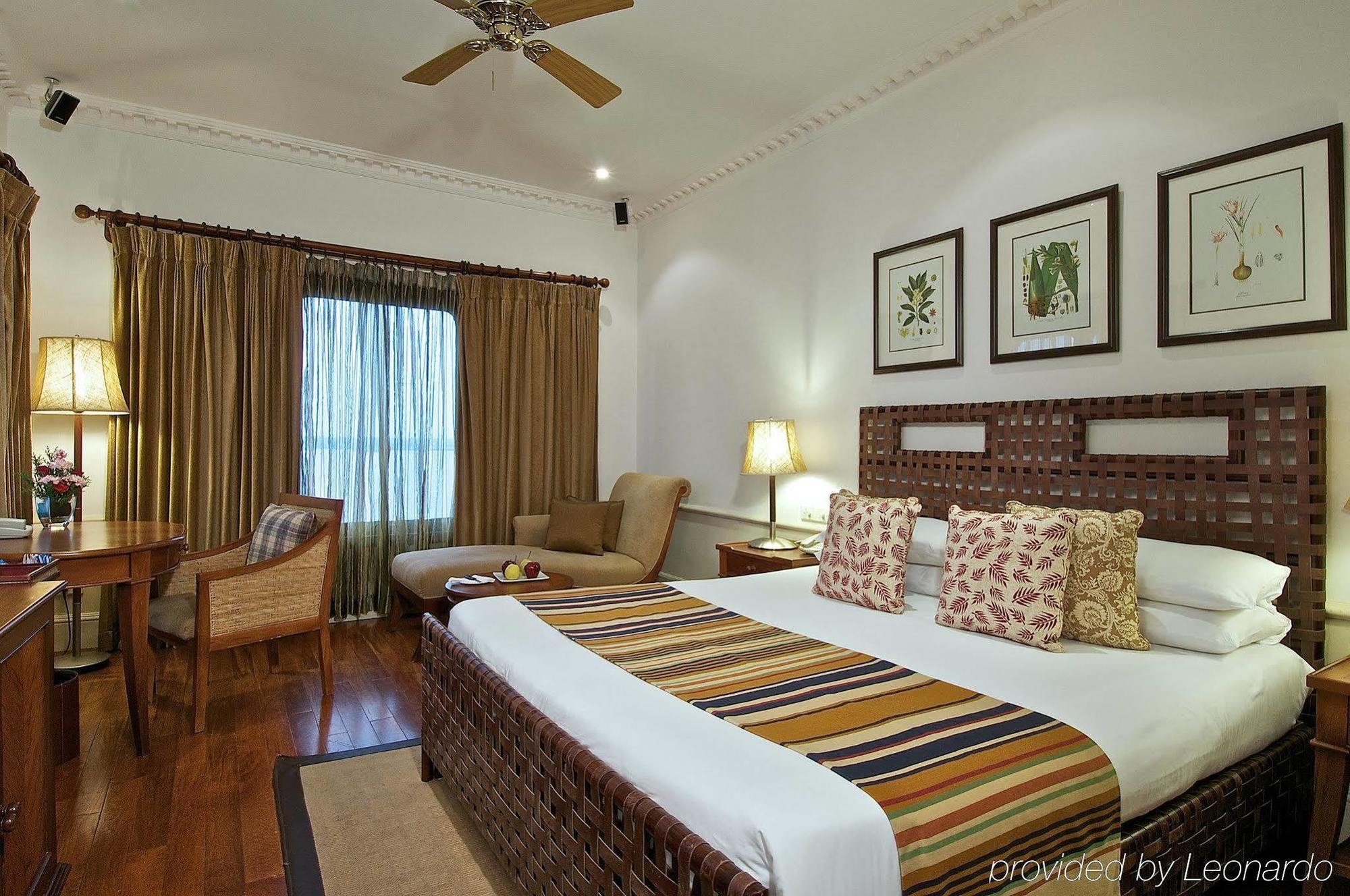 Taj Malabar Resort&Spa, Cochin. Kochi Ruang foto